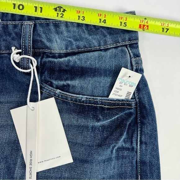 NWT KanCan Junior Women’s High-Rise Shorts Sz 9 (29) Frayed Distressed/Destroy - Picture 9 of 12